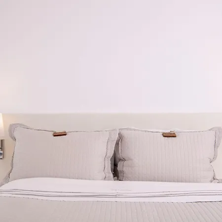 Vila Anemi House & *