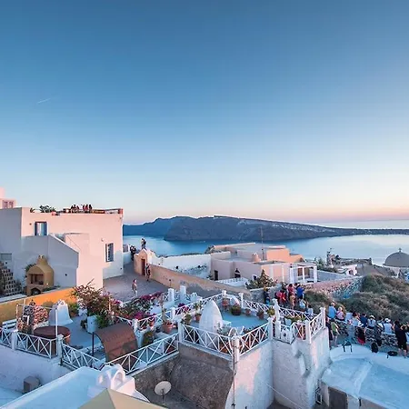 Anemi House & Villa Oia (Santorini)