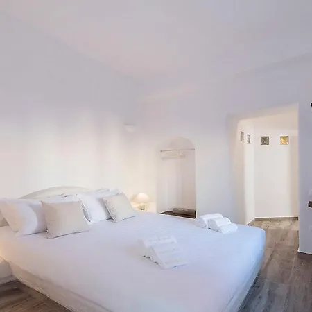 Anemi House &