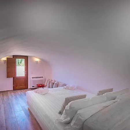 Anemi House & * Oia
