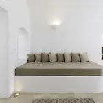 Anemi House &