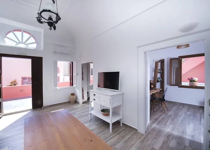 Anemi House & Willa *